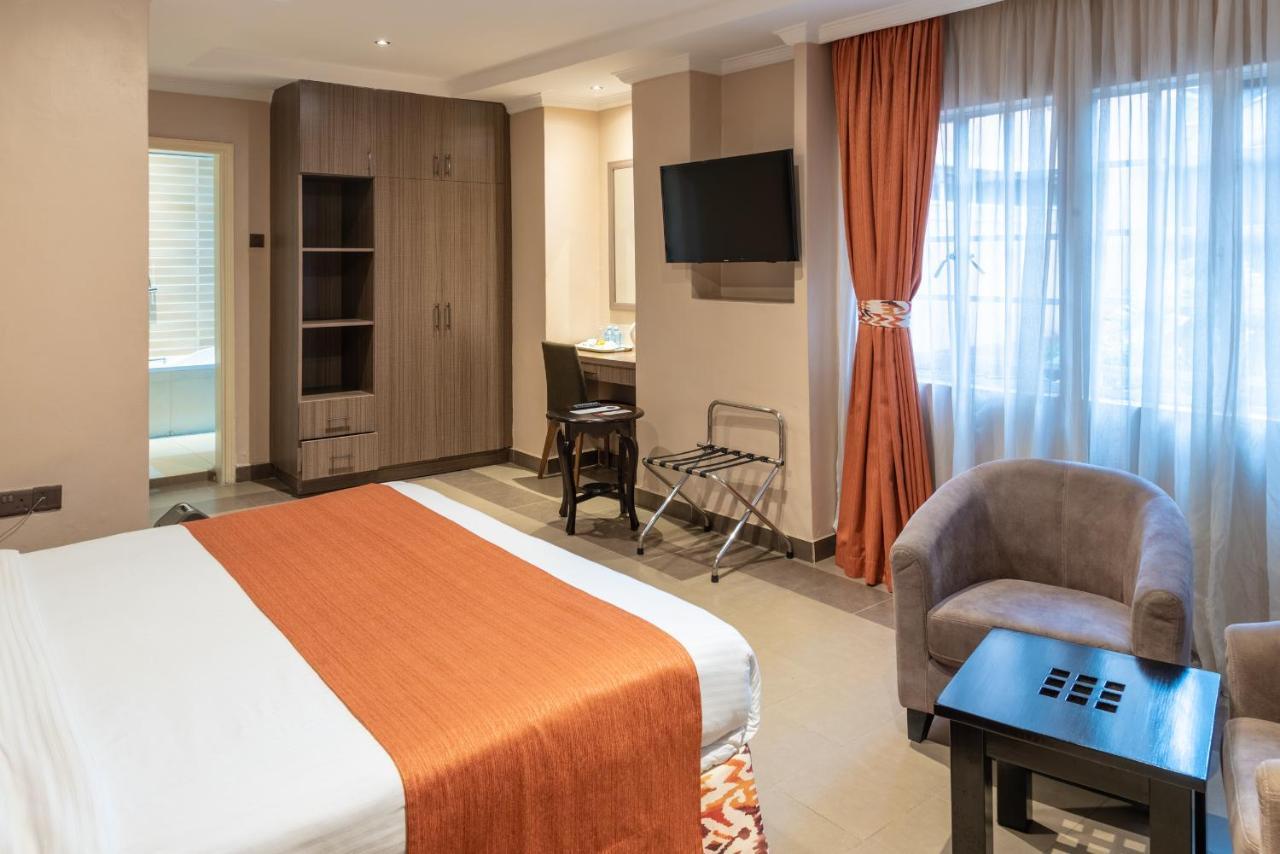 Hotel Waterbuck ناكورو المظهر الخارجي الصورة