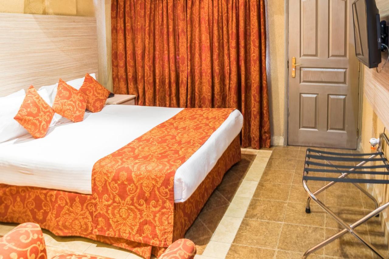 Hotel Waterbuck ناكورو المظهر الخارجي الصورة