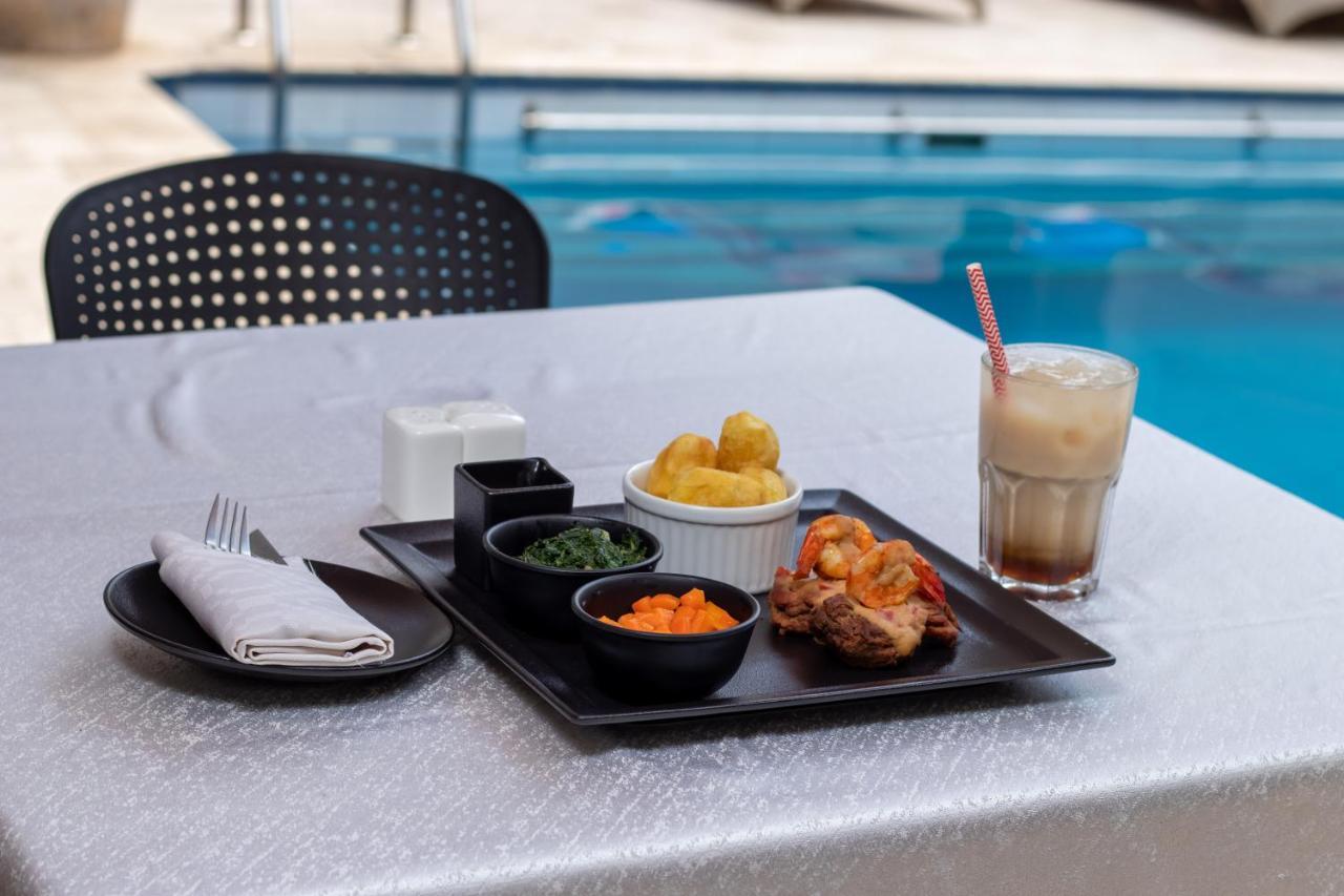 Hotel Waterbuck ناكورو المظهر الخارجي الصورة