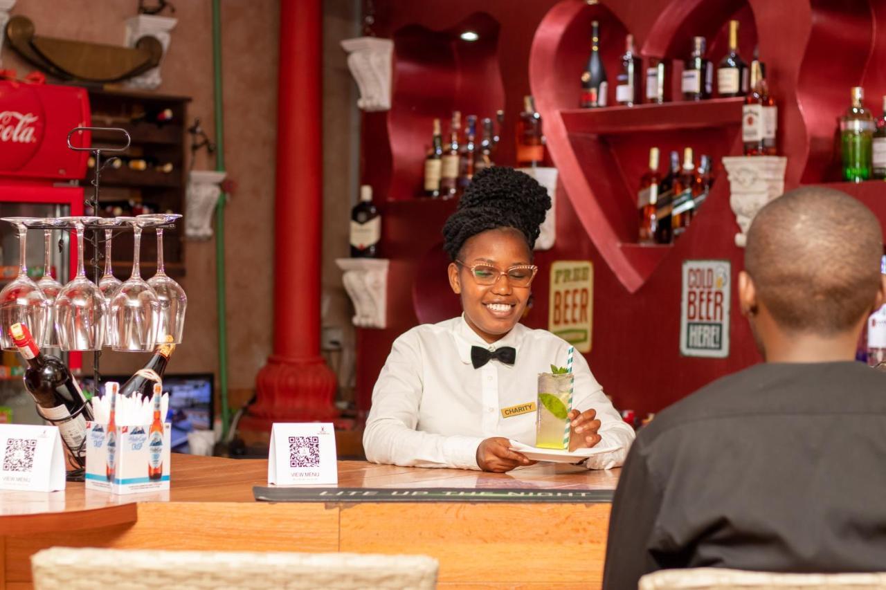 Hotel Waterbuck ناكورو المظهر الخارجي الصورة
