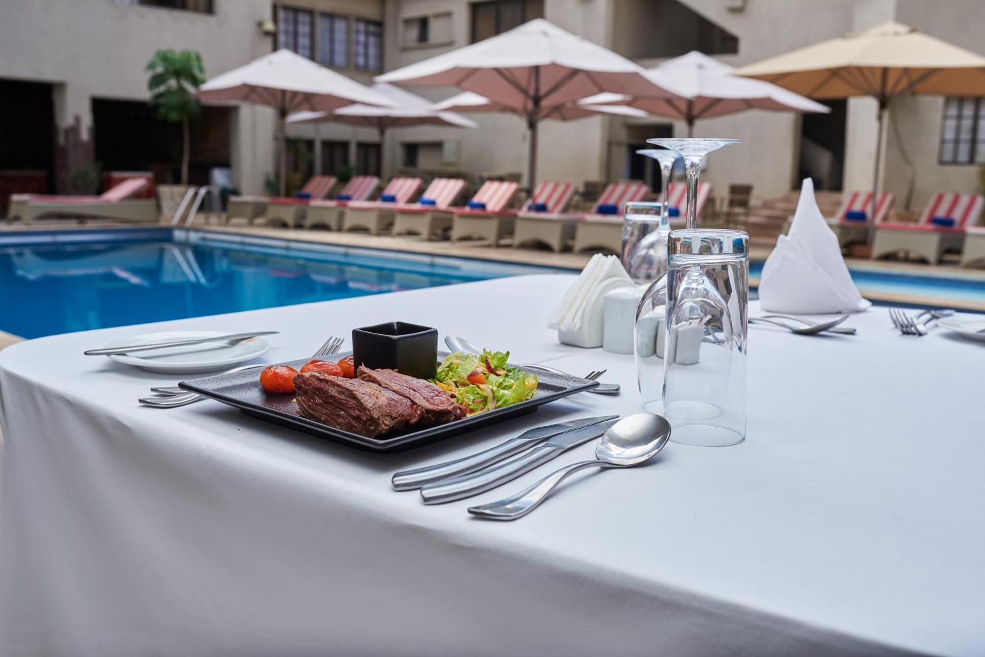 Hotel Waterbuck ناكورو المظهر الخارجي الصورة