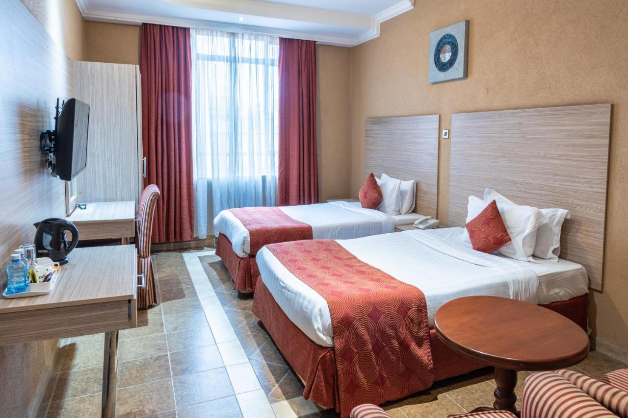 Hotel Waterbuck ناكورو المظهر الخارجي الصورة